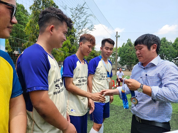 OANH 18